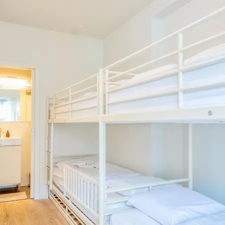 Lejlighed Bright With Sunny Terrace And Parking