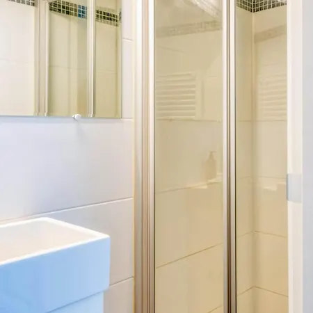 Bright With Sunny Terrace And Parking Knokke-Heist