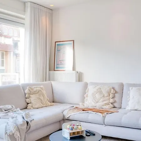 Bright With Sunny Terrace And Parking